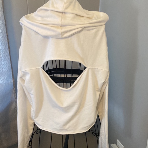 PINK hooded sweatshirt - Picture 3 of 4